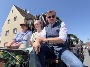 Erfolgreiche Kärwa und rekordverdächtiger Kirchweihumzug